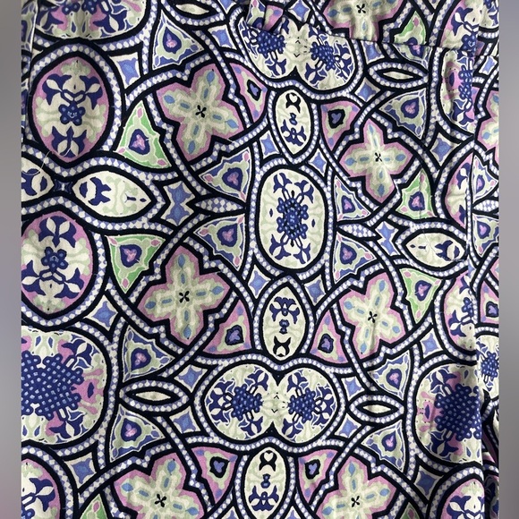 Talbots Geometric Floral Pattern Women’s Shorts Size 16 - Picture 4 of 11